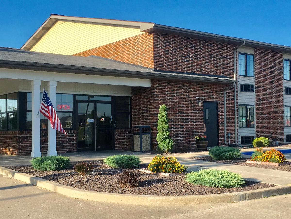 Fairbridge Inn Express Monroe City Exterior foto